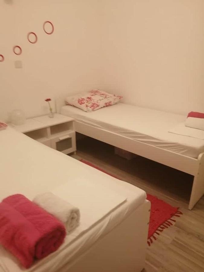 Apartman Dora Lejlighed Pag Town Eksteriør billede